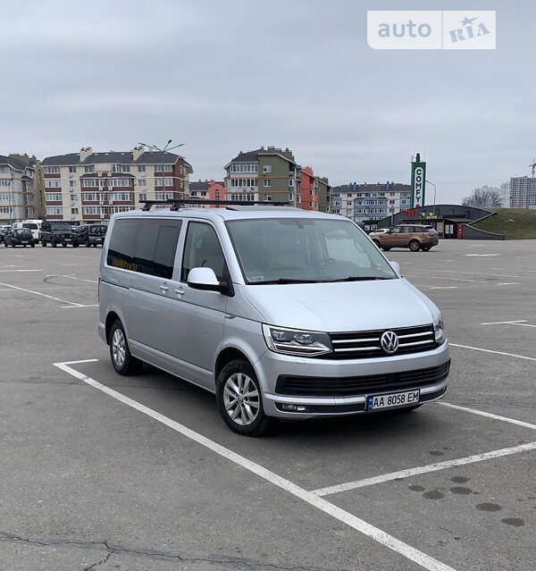 Мінівен Volkswagen Multivan 2016 в Києві