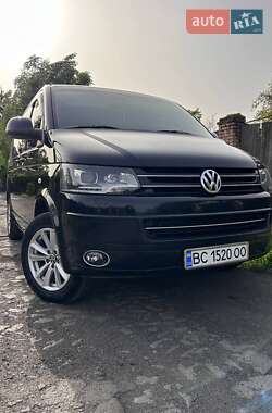 Минивэн Volkswagen Multivan 2011 в 