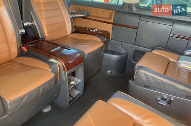 Минивэн Volkswagen Multivan 2007 в 