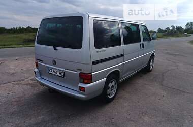 Минивэн Volkswagen Multivan 2000 в Бородянке