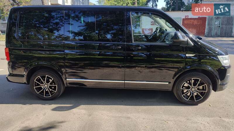Минивэн Volkswagen Multivan 2015 в Киеве