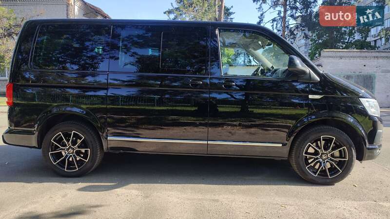 Минивэн Volkswagen Multivan 2015 в Киеве