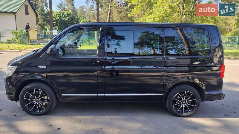 Минивэн Volkswagen Multivan 2015 в Киеве