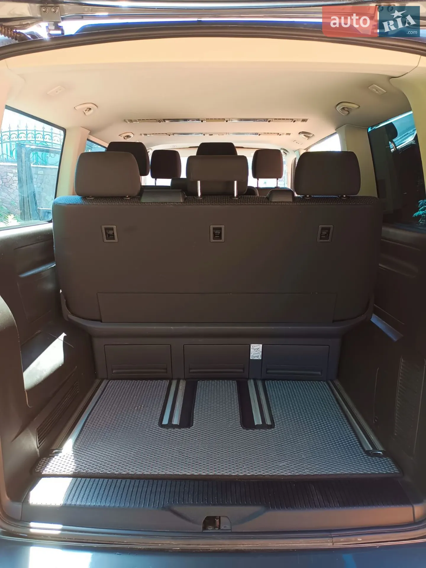 2017 Volkswagen Multivan - мініатюра 14
