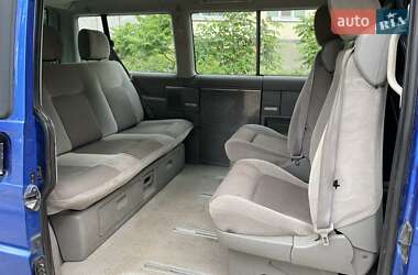 Минивэн Volkswagen Multivan 2003 в 
