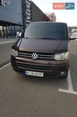 Минивэн Volkswagen Multivan 2011 в Киеве