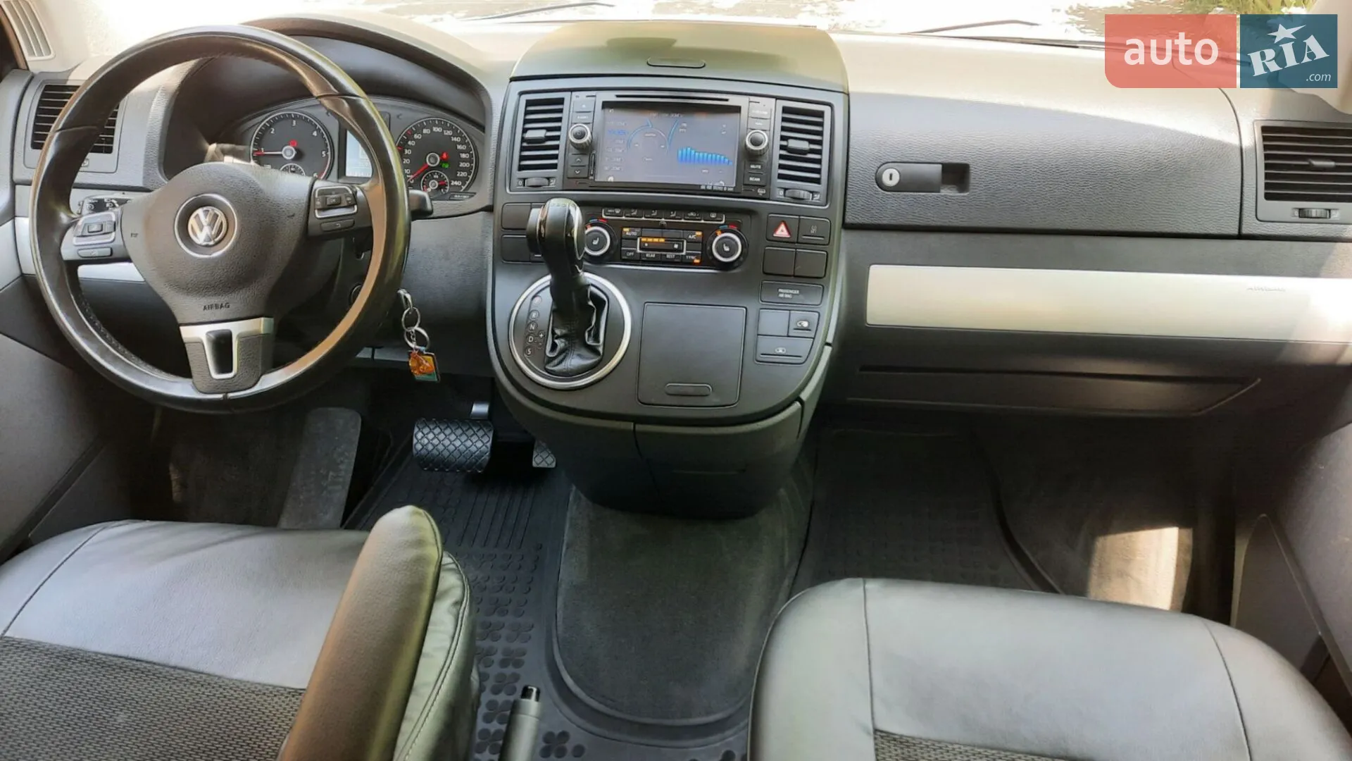 2012 Volkswagen Multivan - мініатюра 8