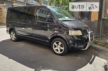 Минивэн Volkswagen Multivan 2006 в Киеве