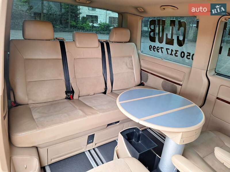 Минивэн Volkswagen Multivan 2008 в Ужгороде