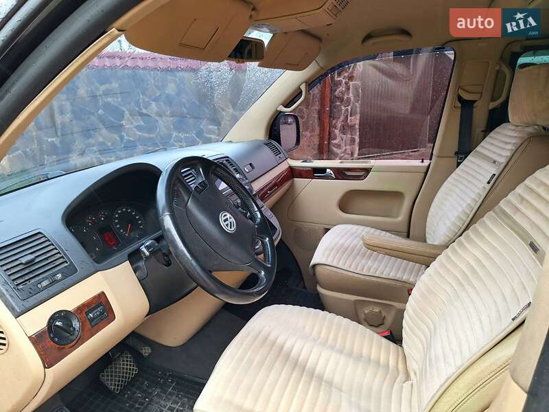 Минивэн Volkswagen Multivan 2008 в Ужгороде