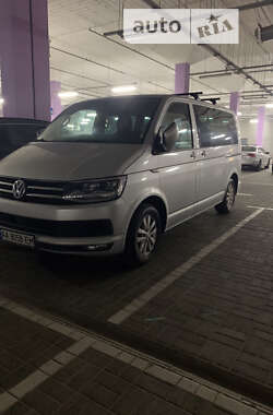 Мінівен Volkswagen Multivan 2016 в Києві