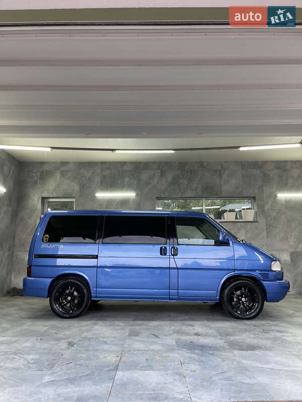 Минивэн Volkswagen Multivan 2002 в Хмельницком фото 2 Минивэн Volkswagen Multivan 2002 в Хмельницком