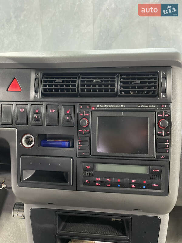 Минивэн Volkswagen Multivan 2002 в Хмельницком фото 32 Минивэн Volkswagen Multivan 2002 в Хмельницком