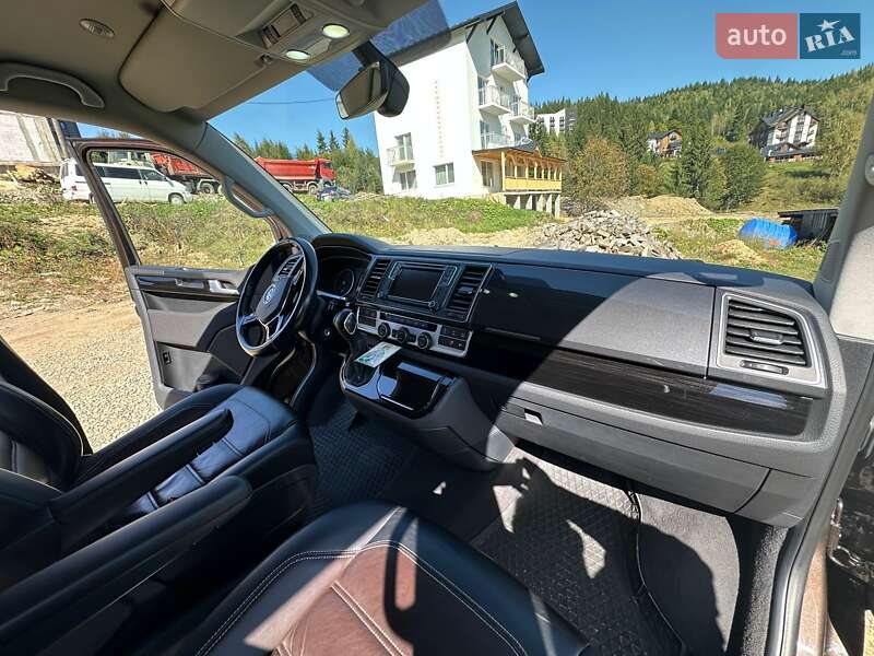 Минивэн Volkswagen Multivan 2017 в Ивано-Франковске