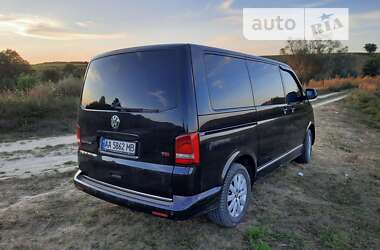 Минивэн Volkswagen Multivan 2011 в 
