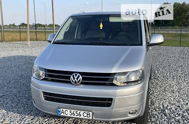 Мінівен Volkswagen Multivan 2012 в Дубні