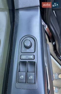 Минивэн Volkswagen Multivan 2008 в 