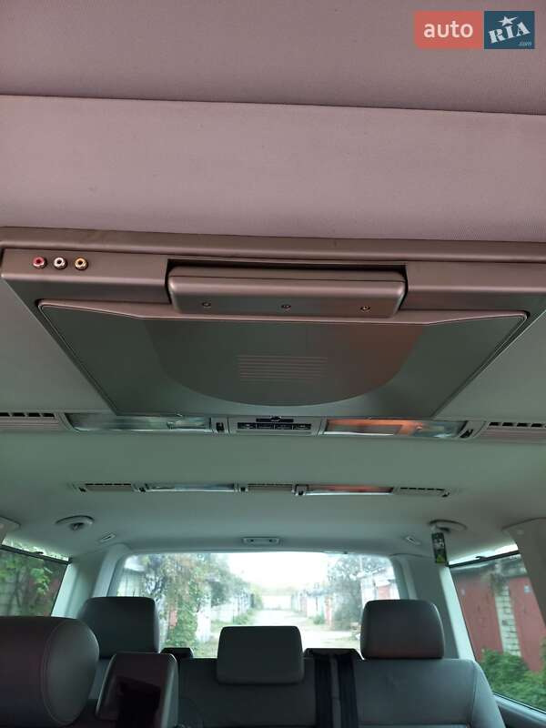 Минивэн Volkswagen Multivan 2007 в Киеве