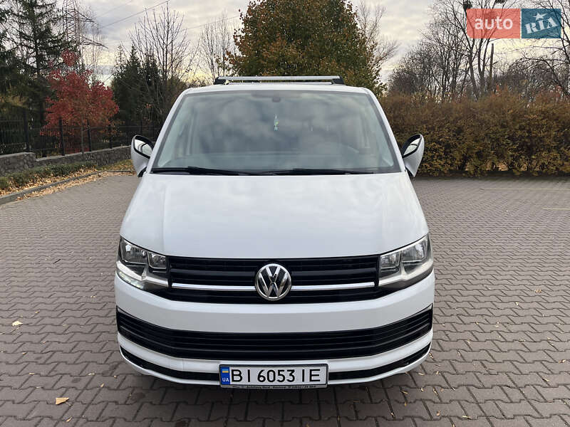 Минивэн Volkswagen Multivan 2017 в Миргороде
