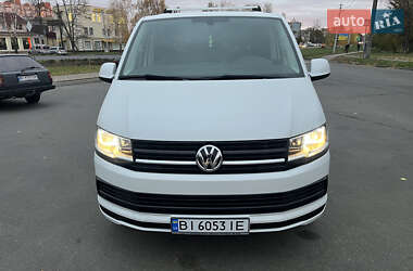 Мінівен Volkswagen Multivan 2017 в 