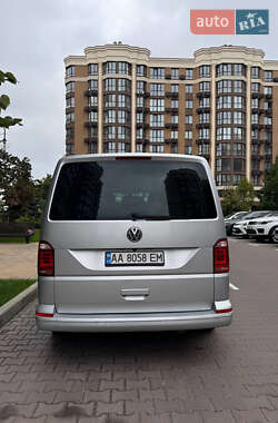 Минивэн Volkswagen Multivan 2016 в 