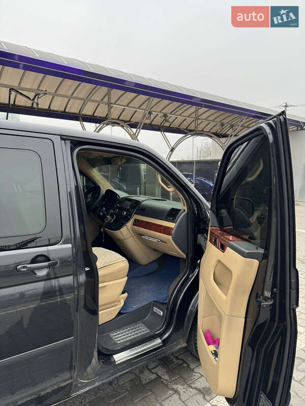 Минивэн Volkswagen Multivan 2008 в Одессе