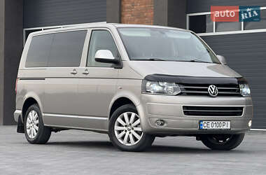 Минивэн Volkswagen Multivan 2011 в Черновцах