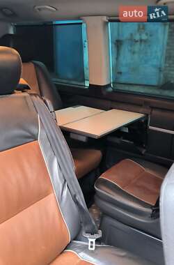 Минивэн Volkswagen Multivan 2008 в 