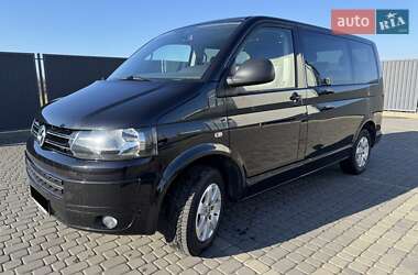 Минивэн Volkswagen Multivan 2012 в 