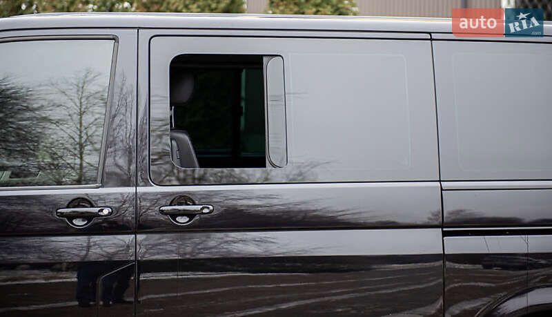 Минивэн Volkswagen Multivan 2019 в Виннице