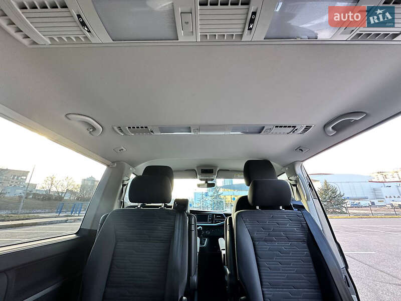 Минивэн Volkswagen Multivan 2020 в Киеве