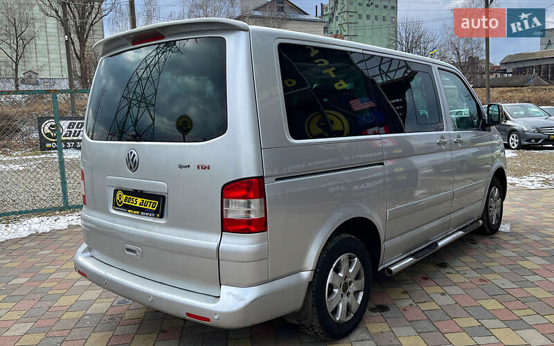 Минивэн Volkswagen Multivan 2006 в Стрые