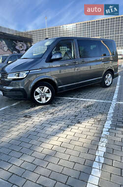 Минивэн Volkswagen Multivan 2021 в Луцке