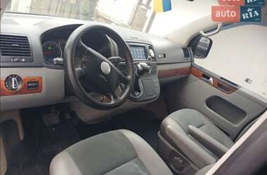 Минивэн Volkswagen Multivan 2006 в 