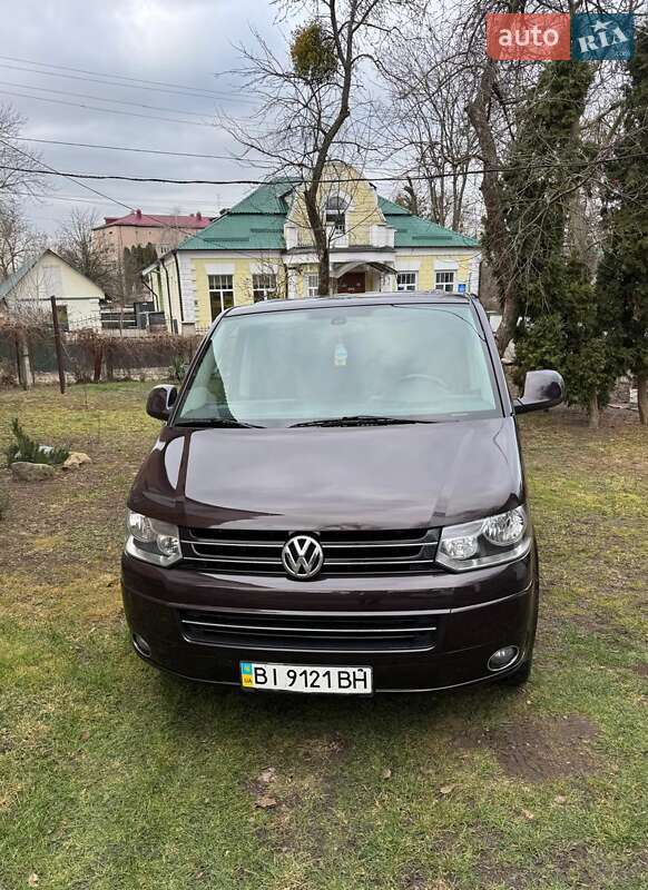 Мінівен Volkswagen Multivan 2011 в Житомирі