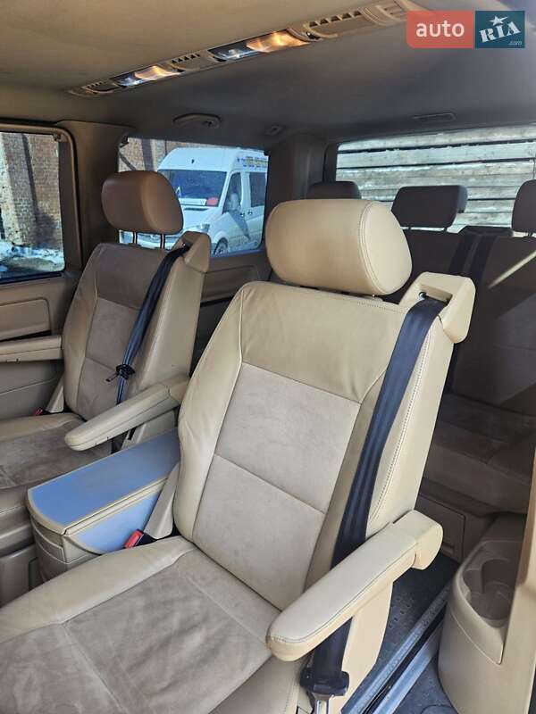 Минивэн Volkswagen Multivan 2009 в Полтаве фото 9 Минивэн Volkswagen Multivan 2009 в Полтаве