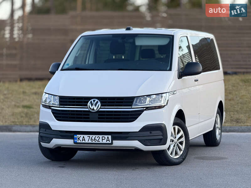 Мінівен Volkswagen Multivan 2020 в 