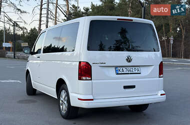 Мінівен Volkswagen Multivan 2020 в 