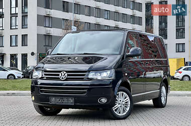 Минивэн Volkswagen Multivan 2014 в Киеве