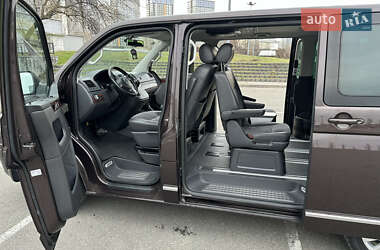 Минивэн Volkswagen Multivan 2012 в 