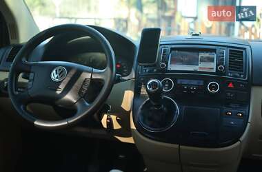 Мінівен Volkswagen Multivan 2008 в 