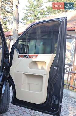 Мінівен Volkswagen Multivan 2008 в 