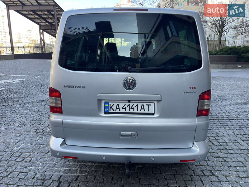 Минивэн Volkswagen Multivan 2006 в Киеве