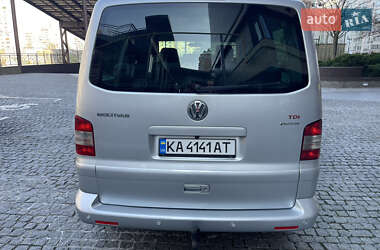 Минивэн Volkswagen Multivan 2006 в 