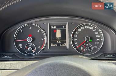 Минивэн Volkswagen Multivan 2014 в 