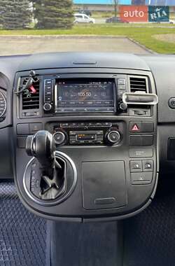Минивэн Volkswagen Multivan 2014 в 