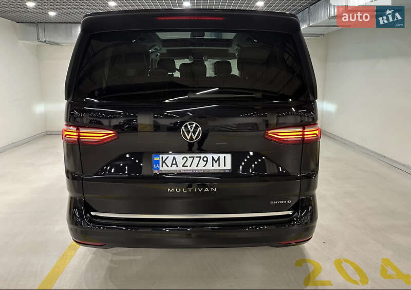 Минивэн Volkswagen Multivan 2021 в Киеве фото 10 Минивэн Volkswagen Multivan 2021 в Киеве