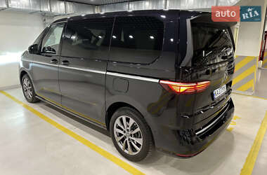 Минивэн Volkswagen Multivan 2021 в 