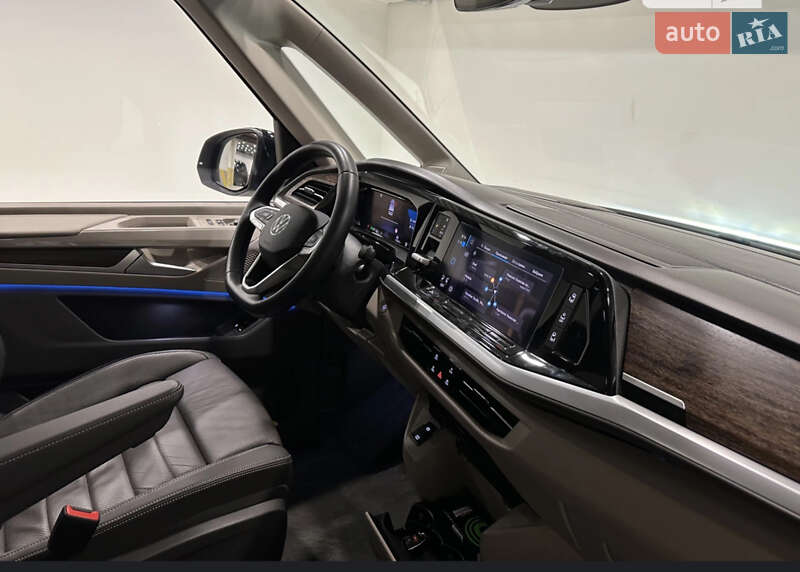 Минивэн Volkswagen Multivan 2021 в Киеве фото 16 Минивэн Volkswagen Multivan 2021 в Киеве