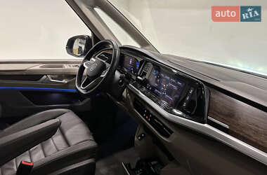 Минивэн Volkswagen Multivan 2021 в 